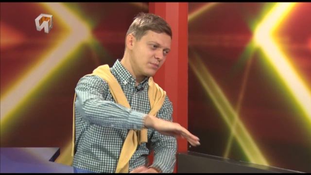В студии режисер Илья Кириченко смотреть онлайн