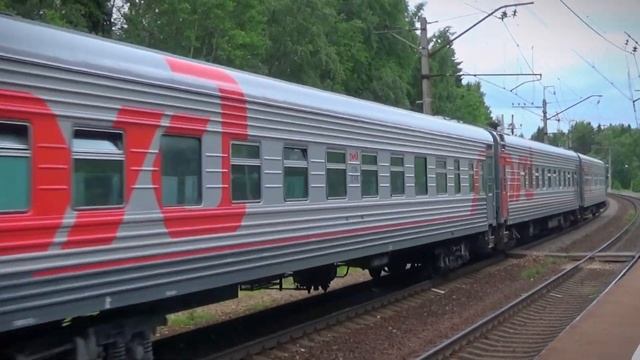 Электровоз ЭП2К-401 с пассажирским поездом №375 Воркута - Москва. смотреть онлайн
