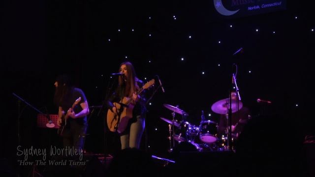 Sydney Worthley - How The World Turns (Live at Infinity Hall) смотреть онлайн