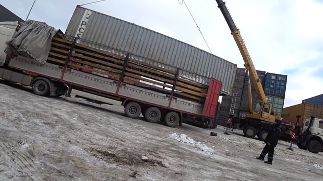 40 Pound Container Loading Standard Euro Trailer смотреть онлайн