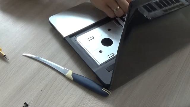 Разбор ноутбука Packard Bell TE11HC-B9604G50Mnks смотреть онлайн