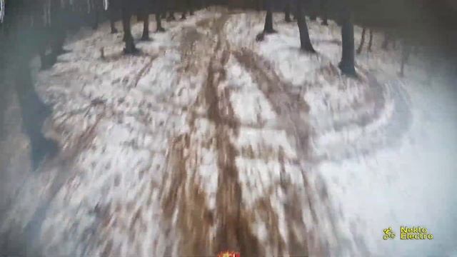 Электромотоцикл выиграл зимнюю эндуро гонку в классе медиум смотреть онлайн