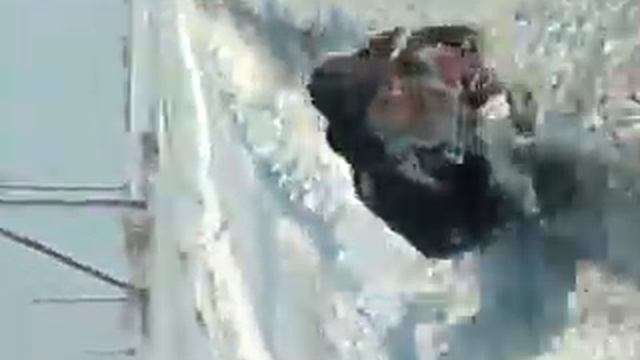 сверх быстрые санки 5.MP4 смотреть онлайн