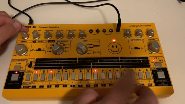 Behringer RD-6 Solo Session Jam #18 смотреть онлайн
