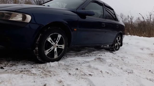 Мини обзор  Opel Vectra B