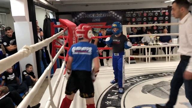Открытый ринг по кикбоксингу никуша выиграл