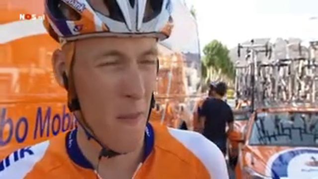 Robert Gesink voor etappe 13 смотреть онлайн