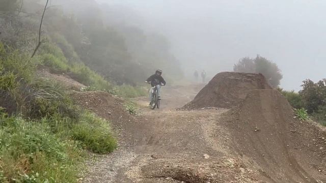 Sloppy Riding In Sloppy Conditions. Kenter Canyon 03-13-23