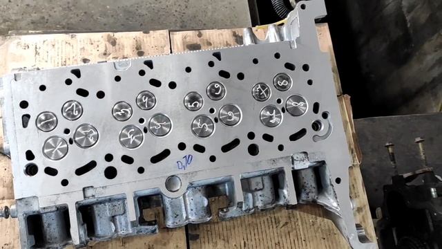 Ford Transit 2003/2.0DI - Меняю ГБЦ + ГРМ смотреть онлайн