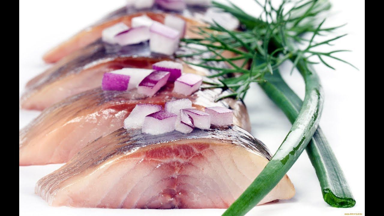 Как ВКУСНО ЗАМАРИНОВАТЬ СЕЛЕДКУ. РЕЦЕПТ. смотреть онлайн