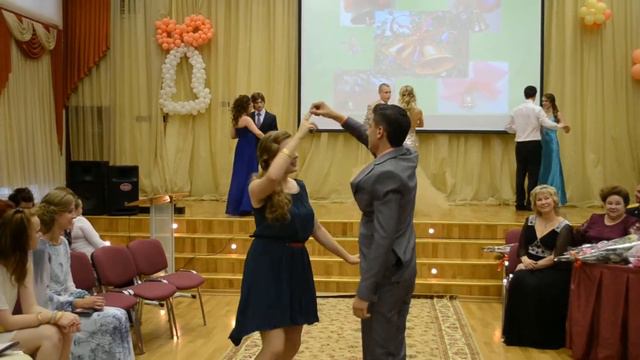 Выпускной. Вальс смотреть онлайн