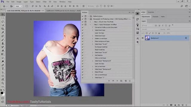 Creative Newspaper Art Photo Effect In Photoshop CC 2017 смотреть онлайн