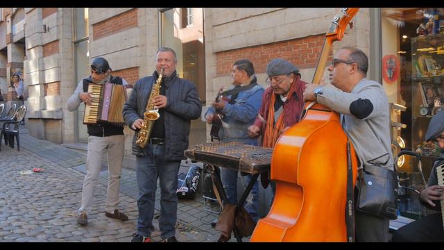 Romanian Sax Music Medley смотреть онлайн