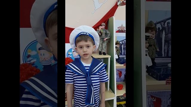 Стихотворение "День Победы"
автор Ирина Асеева смотреть онлайн