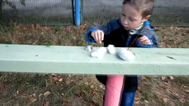 Как сделать снеговика летом Снеговик почтовик Прикол FAIL снеговик пугает людей Фокус snowman prank смотреть онлайн