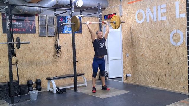 Кладенок Игорь Владивосток NRGFIT Smelly cat 2 WOD DT 4:04 смотреть онлайн