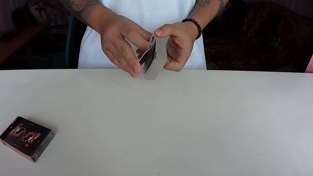 Фокусы с картами - очень простая сменка и как сделать фокус (ОБУЧЕНИЕ) смотреть онлайн