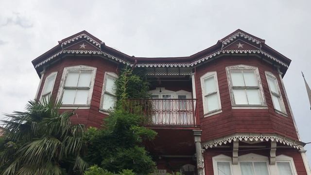 KASTAMONU- İNEBOLU ’ya BAYILACAKSINIZ! -TARİHİ BORDO KONAKLARINI GÖRDÜNÜZ MÜ? -BAHÇEDE Kİ SÜPRİZLE смотреть онлайн