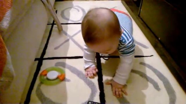 Марк начал ползать смотреть онлайн