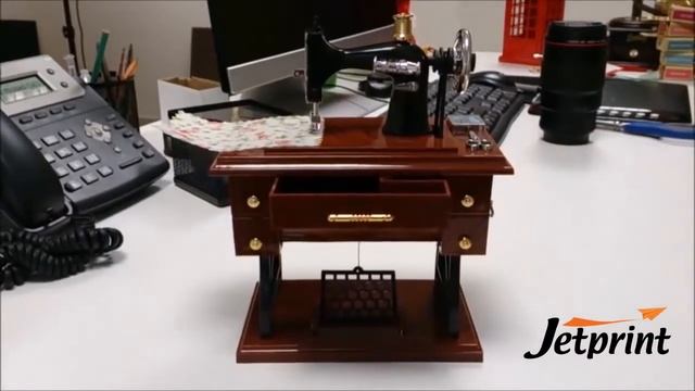 МУЗЫКАЛЬНАЯ ШКАТУЛКА «ШВЕЙНАЯ МАШИНКА» смотреть онлайн