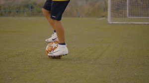 ЛЕГКИЕ ФИНТЫ ДЛЯ НАЧИНАЮЩИХ ФУТБОЛИСТОВ! КАЖДЫЙ СМОЖЕТ СДЕЛАТЬ