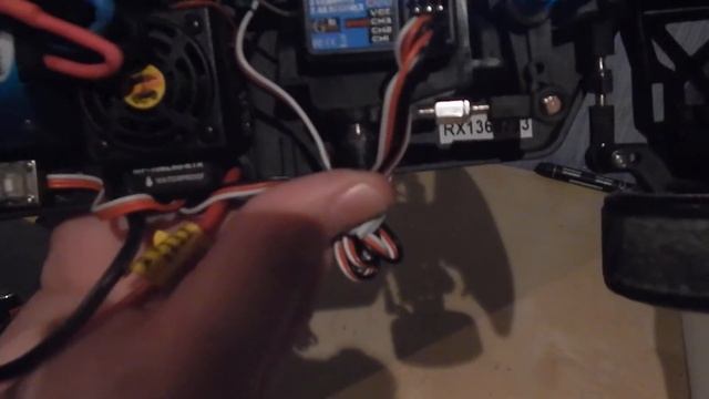 распаковка радиоуправляемой модели HSP Flying Fish1 смотреть онлайн