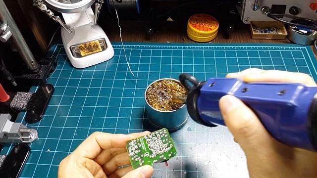 ADT-03 30W Solder Sucker, Desoldering Tool Test смотреть онлайн
