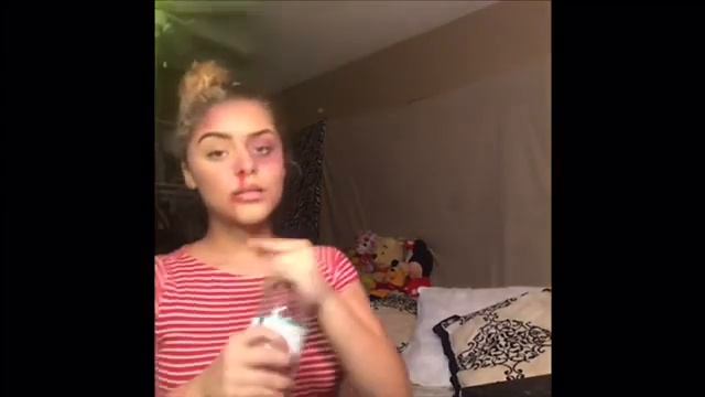 MAKEUP TUTORIAL AND PRANK ON LITTLE SIS. ?✌? смотреть онлайн