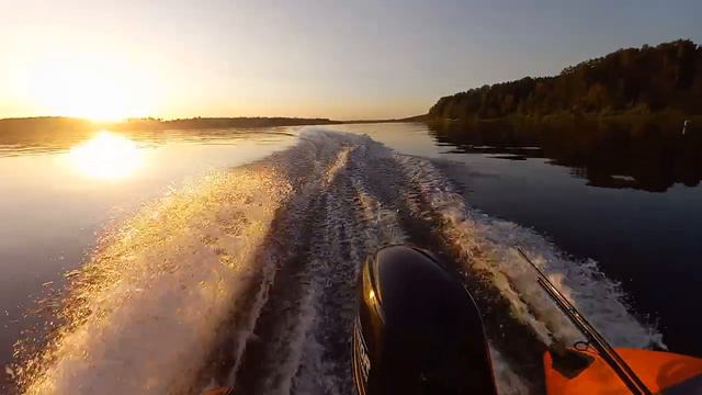 Вечер на Волге на Лодке. #лодкипвх #нареке