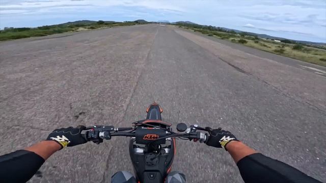 KTM 300 2024 Vs KTM 450 (2t O 4t Quale Va Di Piu' ?)