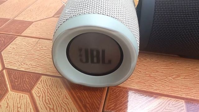 Pareamento de 2 JBL Charge 3 смотреть онлайн