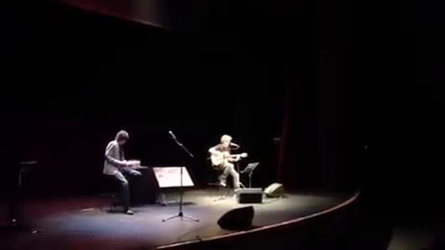 "Estos poemas", de Ángel González. Pedro Guerra. FESTIVAL ACRÓBATAS смотреть онлайн