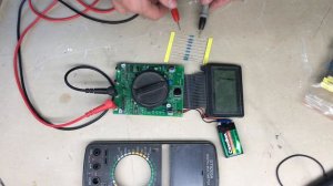 Ремонт мультиметра DT9205A Глючит хаотичные показания