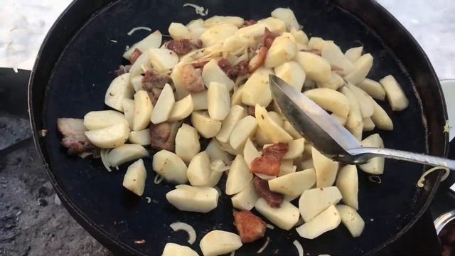 САМАЯ ВКУСНАЯ ЖАРЕНАЯ КАРТОШКА смотреть онлайн
