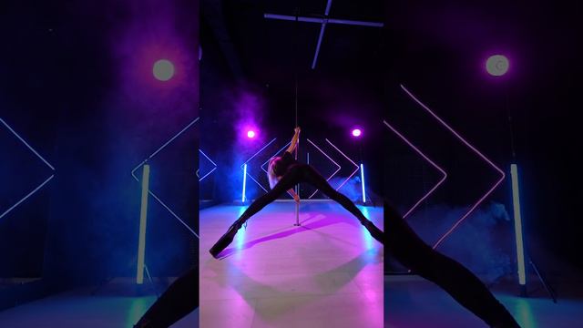 Дарья Киреева - Kelly Dean Toecutter смотреть онлайн
