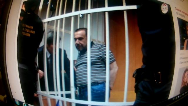 В Москве задержали Виктора Батурина смотреть онлайн