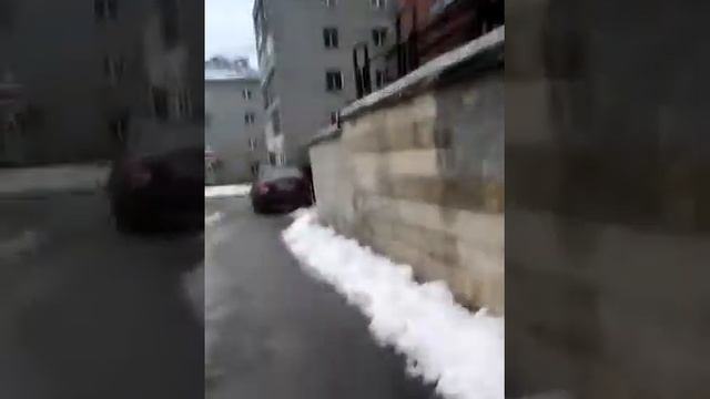 Иду на акробатику! Шок!!! Усатая машина!!! смотреть онлайн