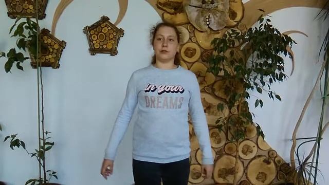 Ирина Хахолева. Басня Крылова И. А. "Свинья под дубом" смотреть онлайн