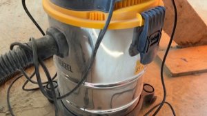 Быстрый обзор на пылесос Denzel SVC15 строительный