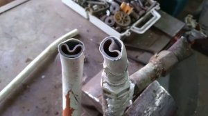 Металлопластиковые трубы на отопление и горячей воде.