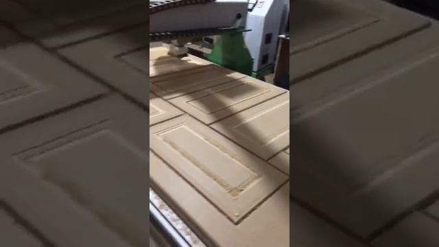 Оборудование для отменного качества мебели. Владикавказ. смотреть онлайн