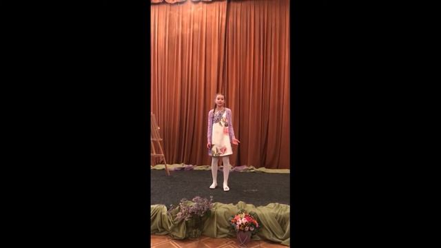 Майя Смирнова читает стихотворение Олега Чухонцева "Этот город деревянный" смотреть онлайн