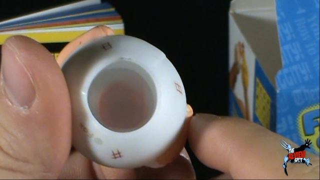 Random Spot - Family Guy Peter Griffin vs The Giant Chicken Thumb Wrestling Kit смотреть онлайн