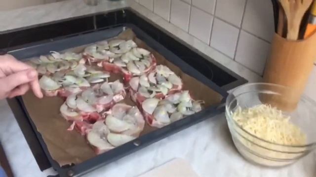 Мясо в духовке по простому! смотреть онлайн