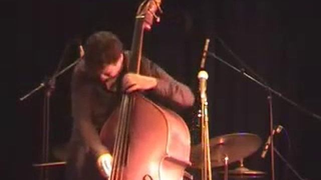 Michel Zenino bass solo смотреть онлайн