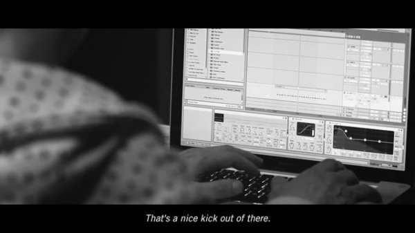 Mike Dean | Grande Faucon