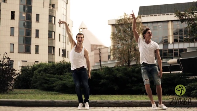 Maionese (Mayonesa) зумба фитнес занятия уроки инструкторы