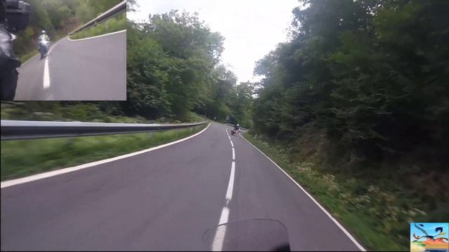 BMW R1250 GS Y HONDA CROSSTOURER VFR1200X EN EL PUERTO DE IBAÑETA. смотреть онлайн