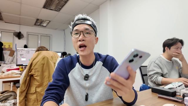 Cùng giá 9 triệu mà sao Redmi Note 13 Pro 5G và Galaxy A54 lại chênh lệch lớn thế này?? смотреть онлайн