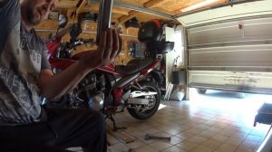 suzuki gsf 1200s замена масла и сальника вилки